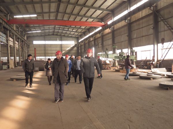 中國水處理協(xié)會到我公司對公司鍋爐換證工作作出指導檢查工作